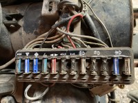 IMG_1363.jpeg (3.24 MiB) 2586 mal betrachtet Realer Sicherungskasten Condor 55 Bj. ‘86