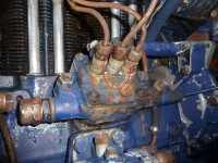 Der Anschluss der Dieselleitung des 2. Zylinders ist undicht... Neuer O-Ring ist schon drinn.